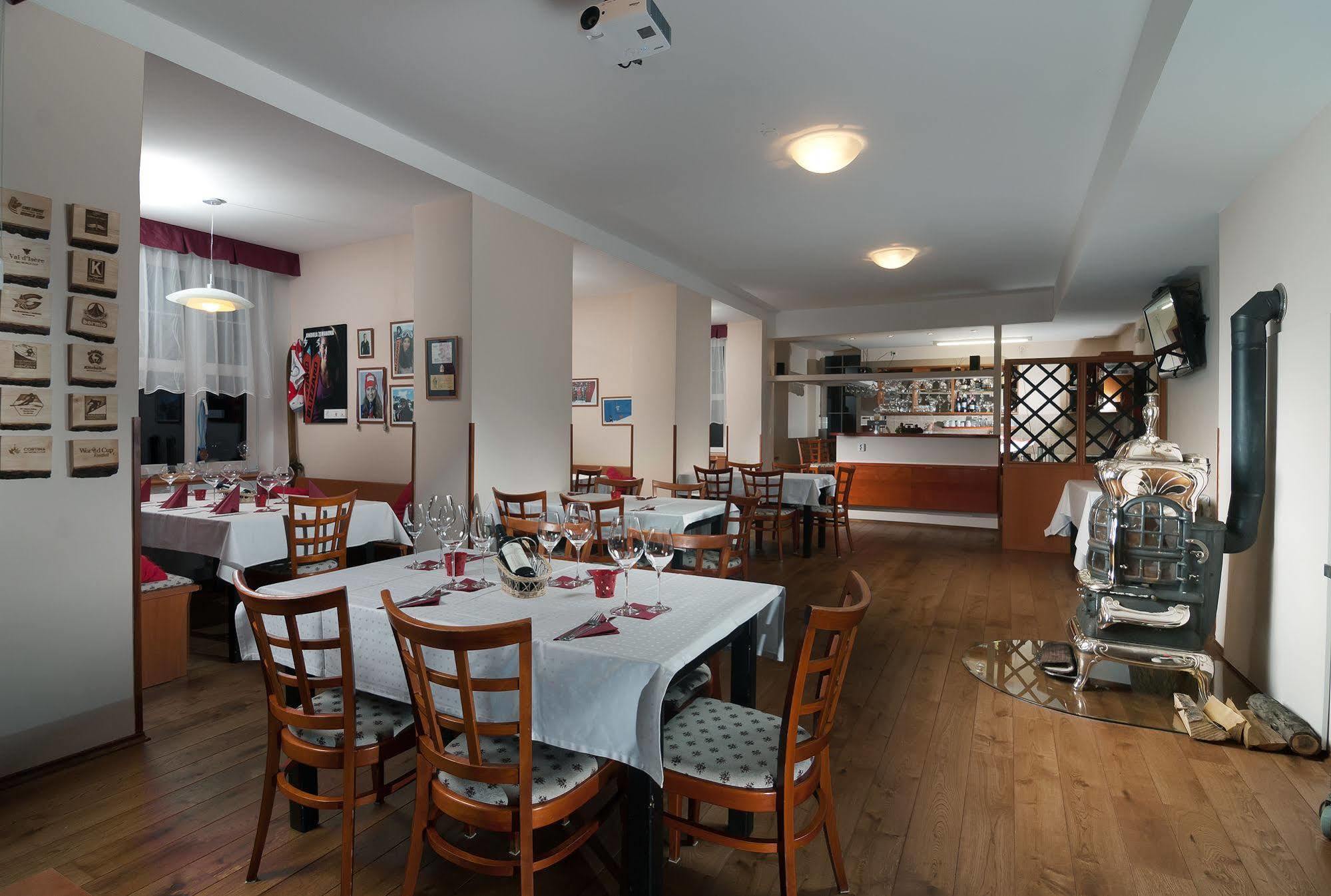 Lyzarska Bouda Domovina Hotel Špindlerŭv Mlýn Ngoại thất bức ảnh