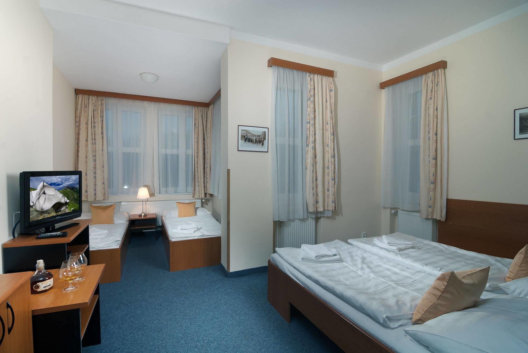 Lyzarska Bouda Domovina Hotel Špindlerŭv Mlýn Ngoại thất bức ảnh